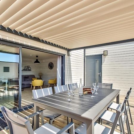 Chalet Pour 8 Dans Residence Avec Piscine Chauffee Бретиньоль-сюр-Мер Экстерьер фото