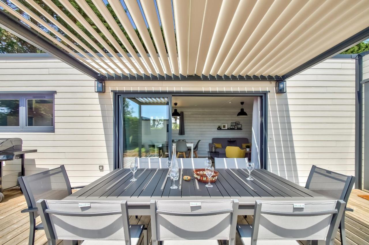 Chalet Pour 8 Dans Residence Avec Piscine Chauffee Бретиньоль-сюр-Мер Экстерьер фото